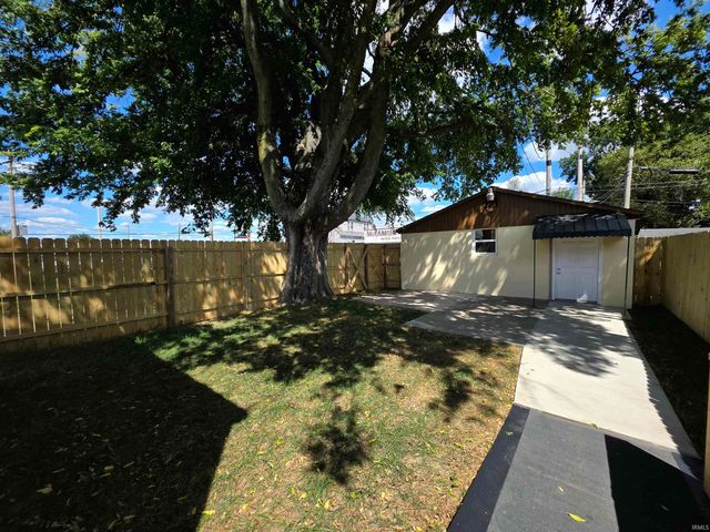 1311 N Garvin Street, Evansville, IN 47711