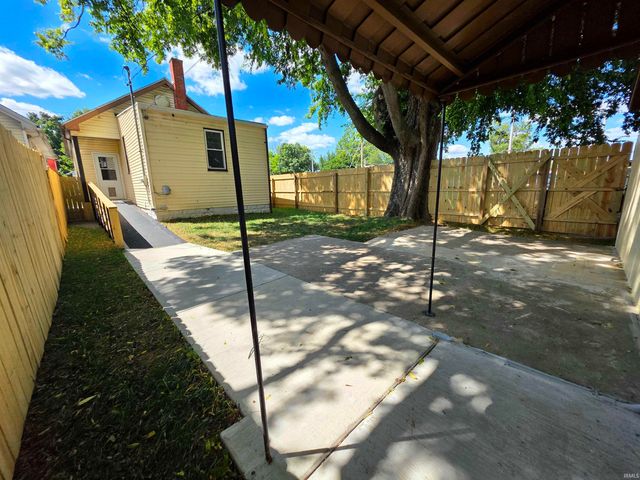 1311 N Garvin Street, Evansville, IN 47711