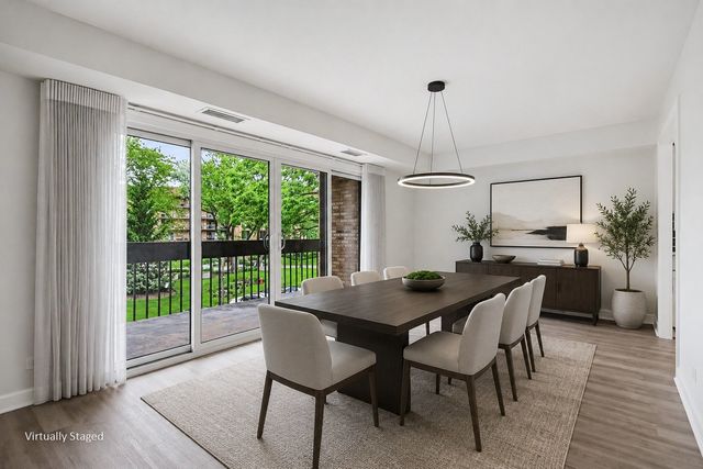 1671 Mission Hills Road 201, Northbrook, IL 60062