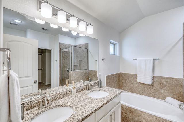 5817 Loblolly LN 69, Austin, TX 78744