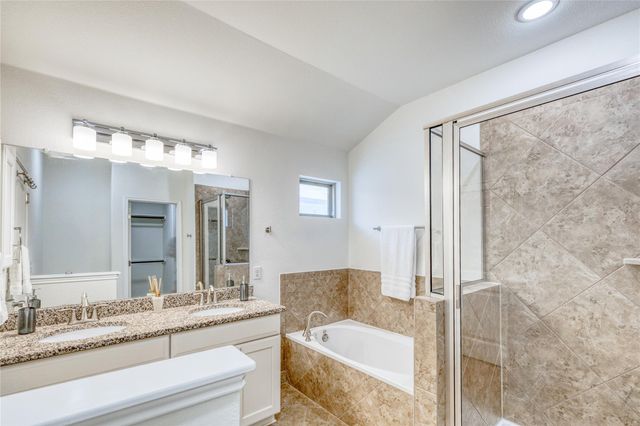 5817 Loblolly LN 69, Austin, TX 78744