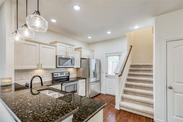 5817 Loblolly LN 69, Austin, TX 78744