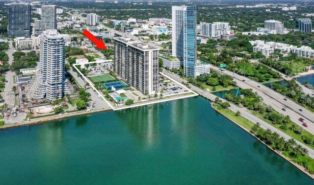 600 NE 36th St 211, Miami, FL 33137