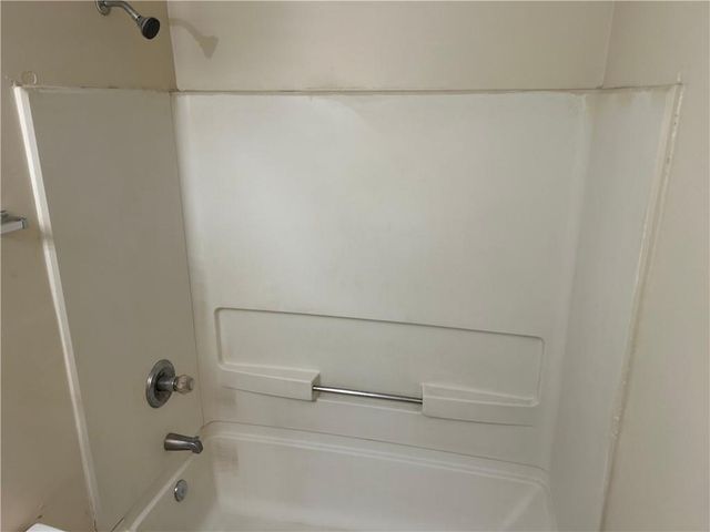5696 Wellborn Creek Drive, Lithonia, GA 30058