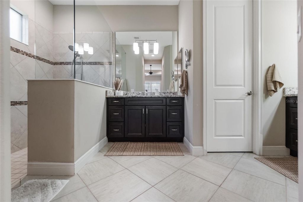 Image 28 of property listing at 16512 BERWICK TERRACE, Bradenton, FL 34202
