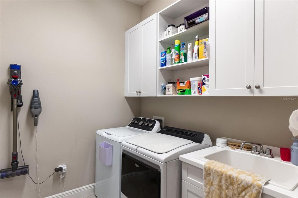 Image 38 of property listing at 16512 BERWICK TERRACE, Bradenton, FL 34202