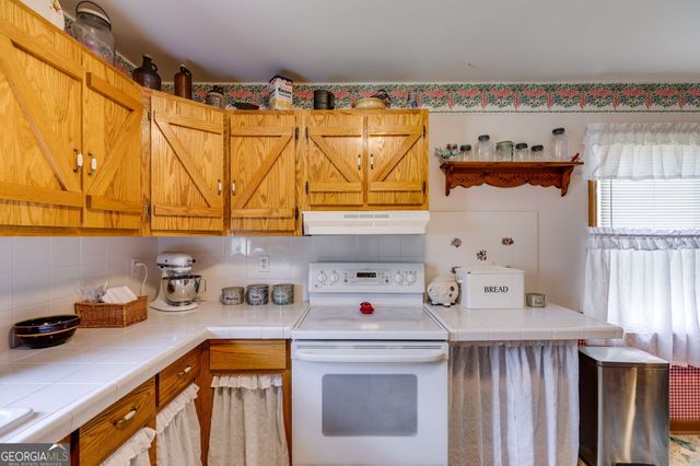 817 Dallas Highway, Douglasville, GA 30134