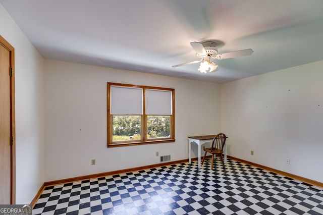 817 Dallas Highway, Douglasville, GA 30134
