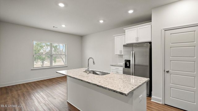 728 Honeysuckle Loop, Canton, MS 39046