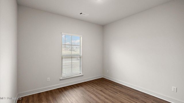 728 Honeysuckle Loop, Canton, MS 39046