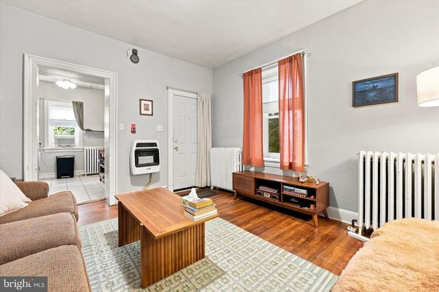 130 SUMAC ST, Philadelphia, PA 19128