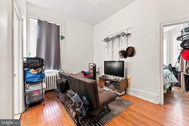 130 SUMAC ST, Philadelphia, PA 19128