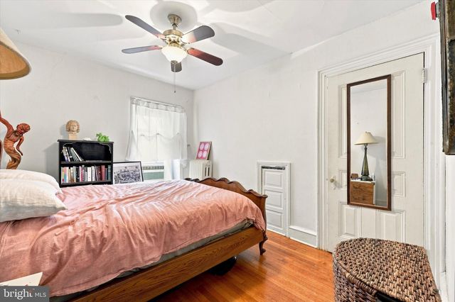 130 SUMAC ST, Philadelphia, PA 19128