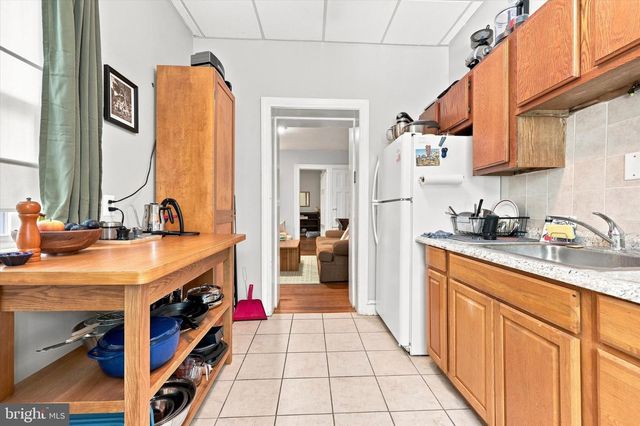 130 SUMAC ST, Philadelphia, PA 19128