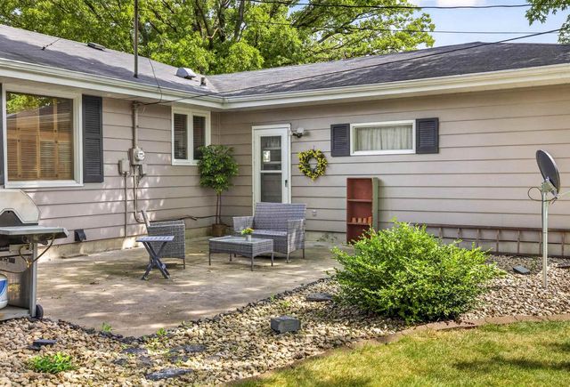 213 W WEILAND AVENUE, Appleton, WI 54911