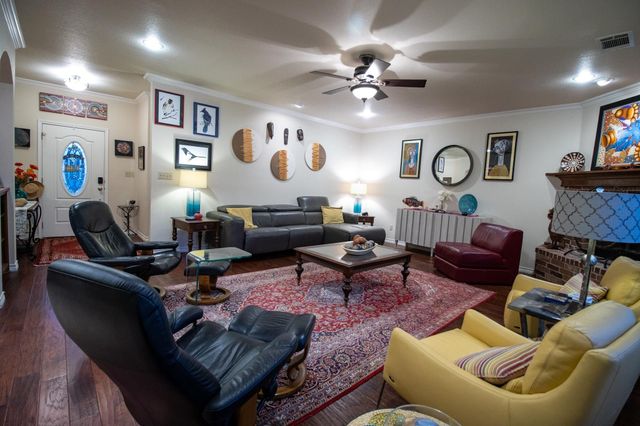 5221 Playa Drive, Sherman, TX 75090