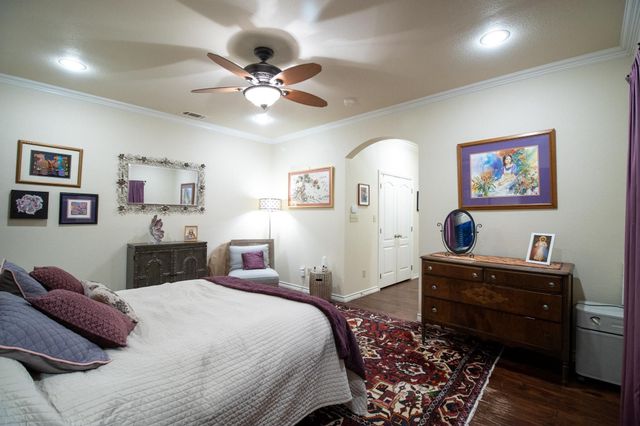 5221 Playa Drive, Sherman, TX 75090