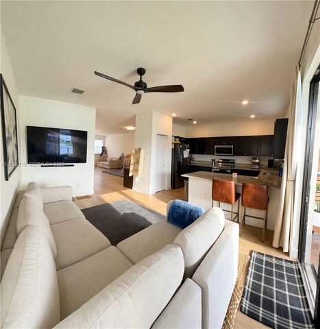 25230 SW 115th Ave, Homestead, FL 33032