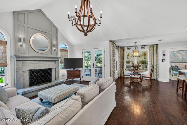 704 Hamilton Landing Drive, St. Simons Island, GA 31522