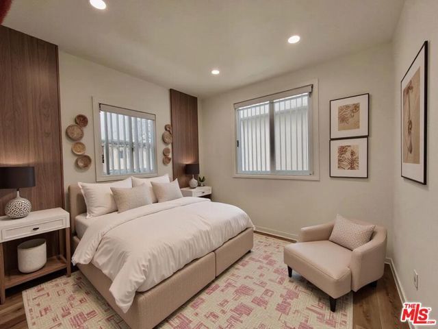 1321 N Normandie Avenue, Los Angeles, CA 90027