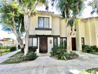 1102 San Juan A, Tustin, CA 92780