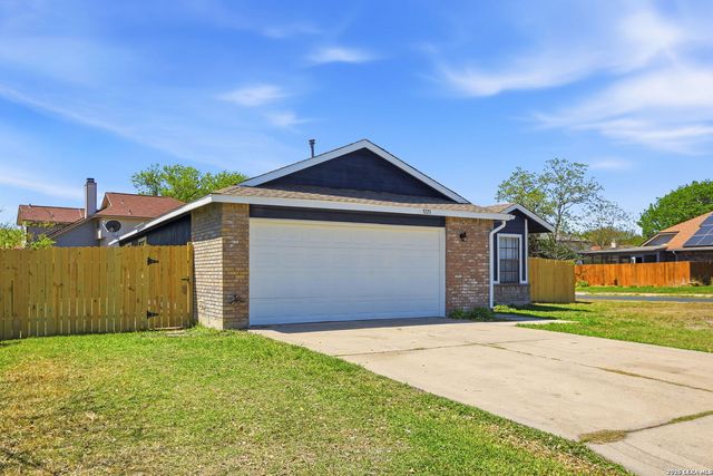 5223 Lakebend East DR, San Antonio, TX 78244