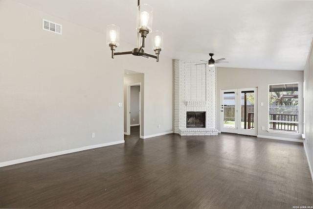 5223 Lakebend East DR, San Antonio, TX 78244