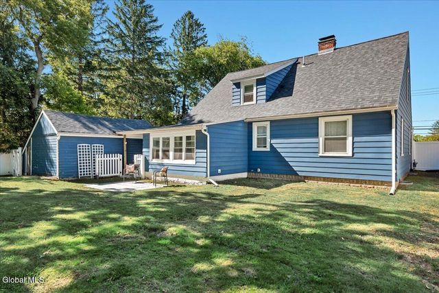 13 Van Buren Road, Glenville, NY 12302