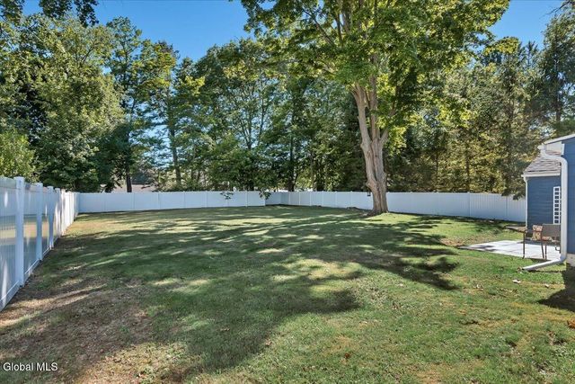 13 Van Buren Road, Glenville, NY 12302