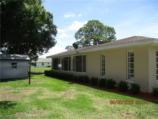 233 SHEPPARD Road NW, Lake Placid, FL 33852