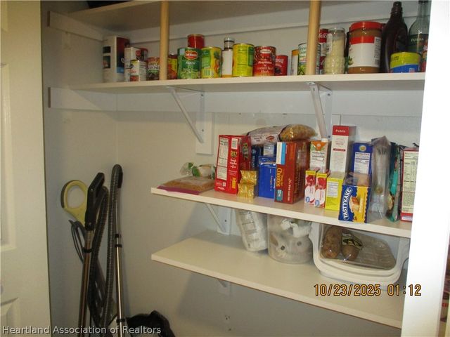 233 SHEPPARD Road NW, Lake Placid, FL 33852