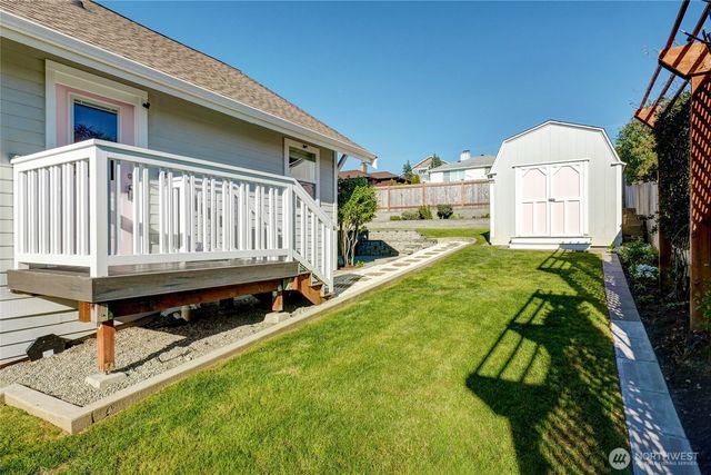 808 Renton Avenue S, Renton, WA 98057