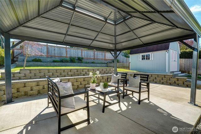 808 Renton Avenue S, Renton, WA 98057