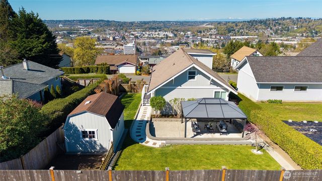 808 Renton Avenue S, Renton, WA 98057