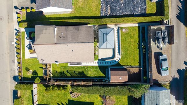 808 Renton Avenue S, Renton, WA 98057