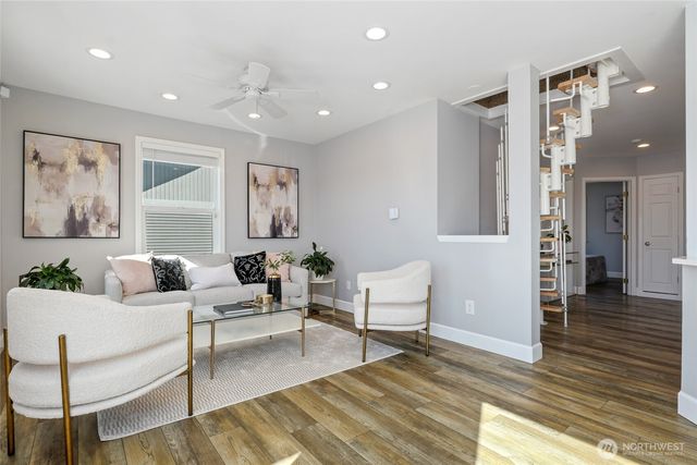 808 Renton Avenue S, Renton, WA 98057