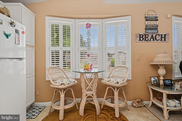 208 TIMBERLINE CIR, Berlin, MD 21811
