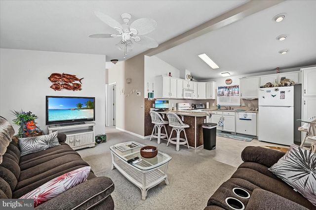 208 TIMBERLINE CIR, Berlin, MD 21811