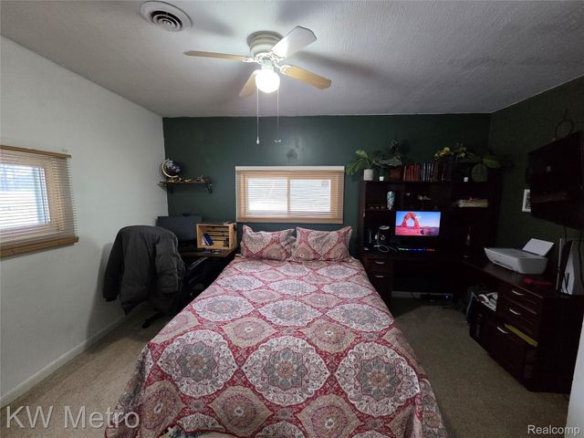 28143 David Street, Farmington Hills, MI 48334