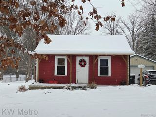 28143 David Street, Farmington Hills, MI 48334