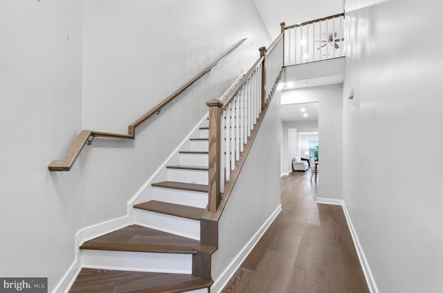 3231 THORNAPPLE DR, Frederick, MD 21704