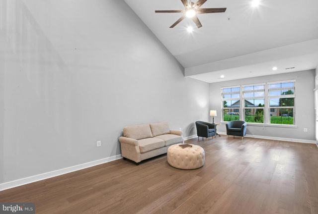 3231 THORNAPPLE DR, Frederick, MD 21704
