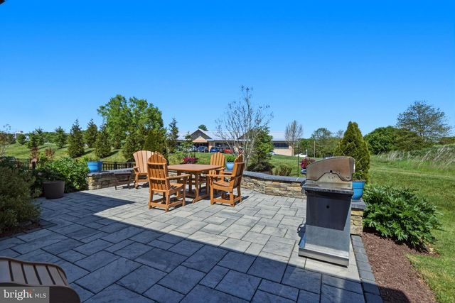 3231 THORNAPPLE DR, Frederick, MD 21704