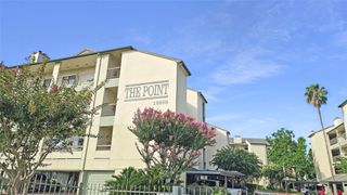 18809 Egret Bay Boulevard 104, Webster, TX 77058