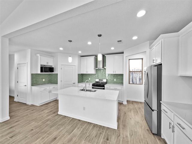 19 Flower Garland, Santa Fe, NM 87508