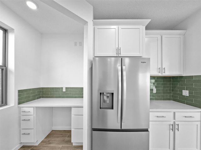 19 Flower Garland, Santa Fe, NM 87508