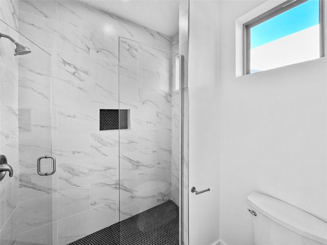 19 Flower Garland, Santa Fe, NM 87508