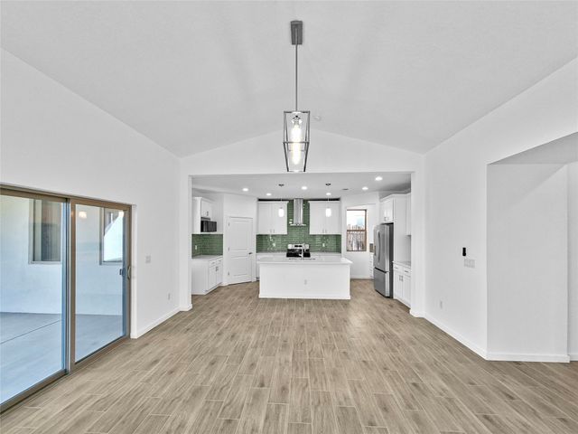 19 Flower Garland, Santa Fe, NM 87508