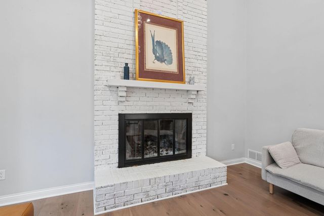 869 Bluff Ridge Drive, Worthington, OH 43235