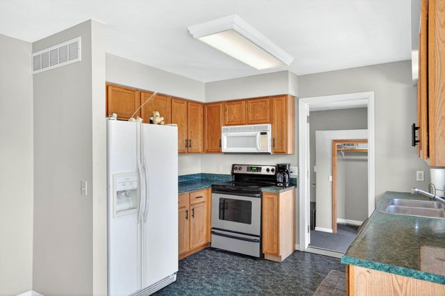 11850 N HECHT RD, Hallsville, MO 65255